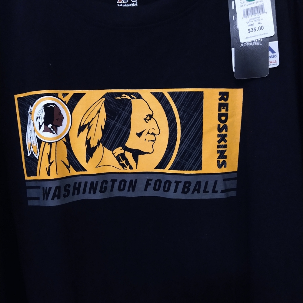 Very Collectable NFL Washington Redskins 3 Xl New! 🏈🍁 Comes with free gift